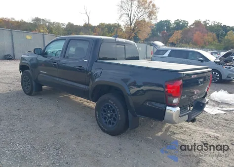 2020 Toyota Tacoma Sr5 V6 z USA, uszkodzony, nr VIN 3TMCZ5ANXLM322804